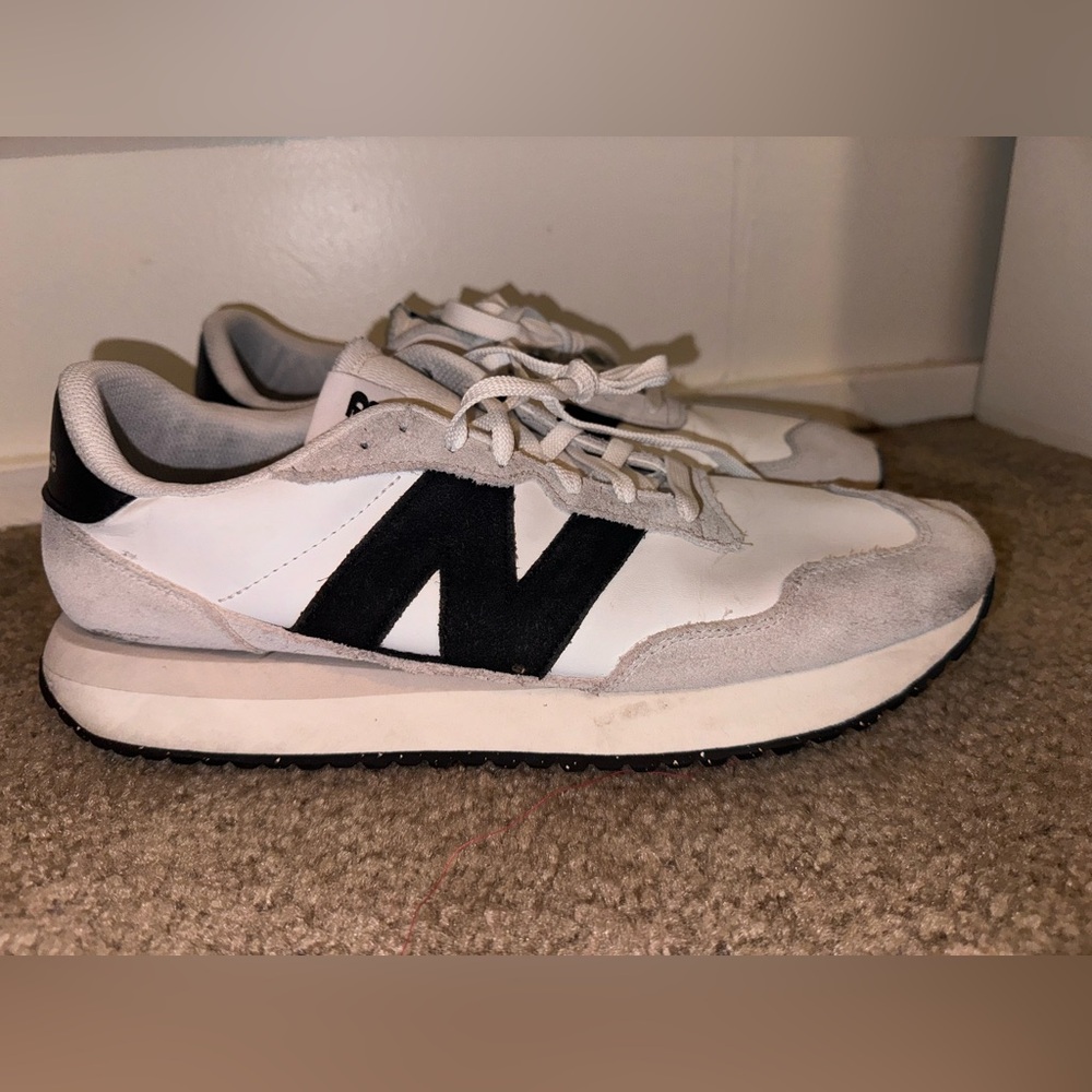 New balance sneaker